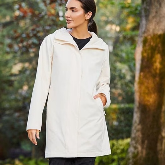 LAST ONE:  North Face Women’s Shelbe Raschel Parka - Picture 9 of 15